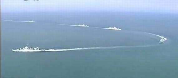 Tháng 5 năm 2013, ba hạm đội lớn (Hạm đội Nam Hải, Hạm đội Đông Hải, Hạm đội Bắc Hải) đã tổ chức tập trận quy mô lớn trên biển Đông.